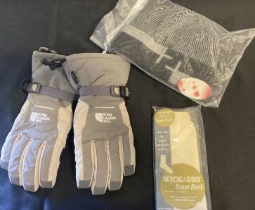 New Large The North Face Insulated Ski Gloves, Wick & Dry Sock Liners (10-13), Knit Beanie Set ( X )