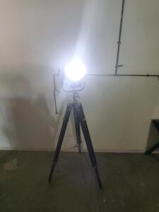 Universal Lamp Co. Vintage Chrome Portable Searchlight on Adjustable Tripod, Circa 1940s-50s