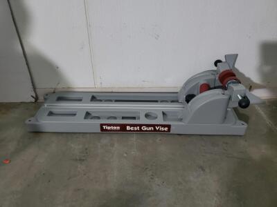 Tipton Best Gun Vise &ndash; Adjustable, Solvent-Resistant, Fits Various Firearms