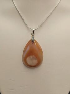 39.95ct Natural Red & White Striped Onyx Agate Teardrop Pendant 24" Necklace