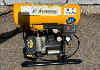 Campbell Hausfeld 3HP Peak 4-Gallon Extreme Contractor Series Air Compressor WL506203AJ, 125 PSI