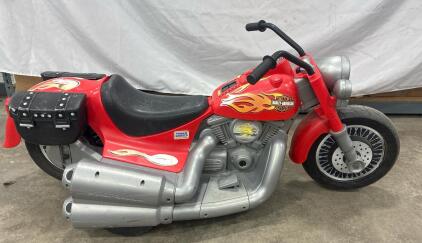Power Wheels Harley-Davidson Electric Ride-On Motorcycle, Red, 6V, Saddlebags, Battery Missing (54inLx24inWx24InH)
