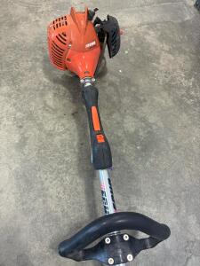 Echo SRM-225 21.2cc 2-stroke engine and a Speed-Feed 400 trimmer head. Has compression