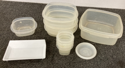 Assorted Tupperware