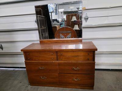 Harmony House Mid-Century Dresser with Mirror, 6 Drawers, 52.5"x18"x32", USA, c.1950