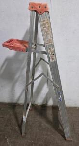 Werner 355 5 ft Aluminum Step Ladder, Type II, 225 lb Capacity, TOOL-TRA-TOP&reg;