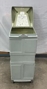 ProDisplays Hard shell rolling storage case. (16.5InLx15inWx 40inH) great for golf clubs, rifles , fishing poles and other tall outdoor needs.