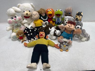 Vintage Plush Toy Lot: Fraggle Rock, Kermit, Cabbage Patch Kid & More
