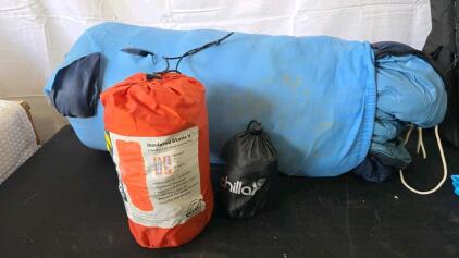 Single Person Sleeping Bag with Inflatable Pad
