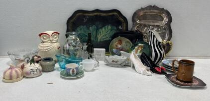 Vintage Mixed Ceramics and Glassware Lot &ndash; Owl Cookie Jar, Onion & Garlic Keepers, Figurine Shoes, Trays, 24+ Pieces