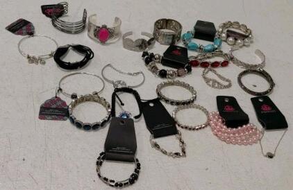Costume Jewelry, Bracelets