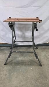 Saw Table Holder