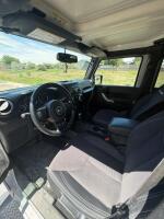 2014 JEEP WRANGLER UNLIMITED - 4x4! - 10