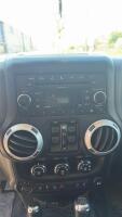 2014 JEEP WRANGLER UNLIMITED - 4x4! - 12