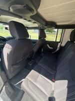 2014 JEEP WRANGLER UNLIMITED - 4x4! - 16
