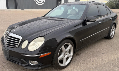 2007 MERCEDES E350 - LEATHER SEATS - SUNROOF!