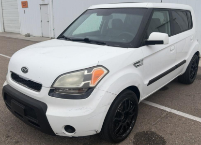 BANK REPO - 2010 KIA SOUL - SUNROOF!