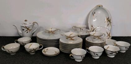 Vintage Japanese Fine Porcelain China Set &ndash; Gold Wheat Pattern (Ivory China, Meito, Norleans)