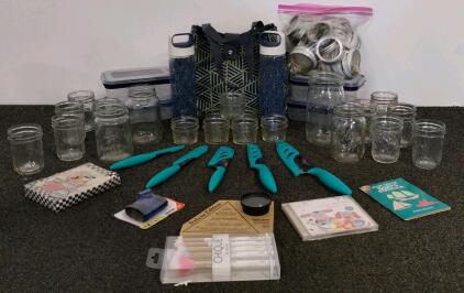 Large Kitchen and Storage Bundle: Tote Bag, Mason Jars, 4 Food Containers, Farberware Knives