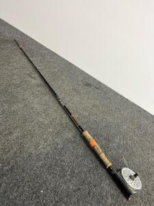 Shakespeare Ugly Stik FY1100 8' Fly Rod, 7-8wt, With Shakespeare 1974 Reel, Fiberglass, Cork Handle