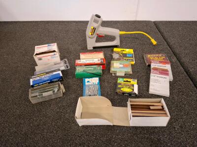 Assorted Fasteners Lot with Stanley TRE550 Electric Staple/Nail Gun