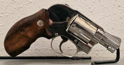 Smith & Wesson Model 49 Bodyguard .38 Special Nickel 2" Revolver, Serial J814798, Walnut Grips
