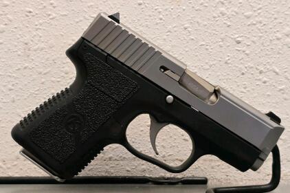 Kahr PM40 .40 S&W Pistol, Stainless Slide/Polymer Frame, 3.1" Barrel, Serial JA4817, Case