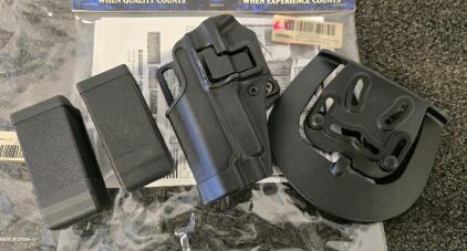 BlackHawk SERPA CQC Holster & Mag Pouches for SIG P228/P229, Left-Handed, Black