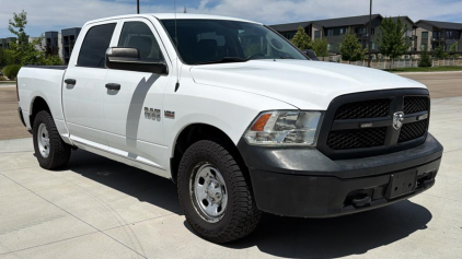 2017 RAM 1500 - 4X4! 122K MILES!