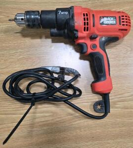Black & Decker DR560 7.0 Amp 1/2-Inch Corded Electric Drill/Driver,Tested, works