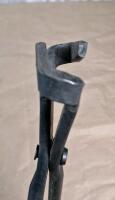 (1) 3-Piece Iron Tong Set - 7