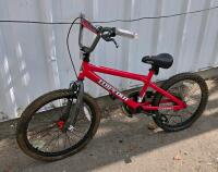 (Red) 20" Wipeout Dynacraft Bike - 3