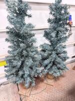 Pair of 4 ft Pre-Lit Artificial Topiary Trees with Decorative Urn Bases, Clear Lights, Plug-In - 5