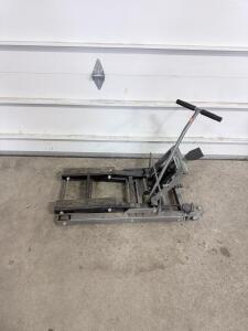Motorcycle/ATV Hydraulic Lift Jack, 1,500 lbs Capacity, 4.5"-15" Lift Range