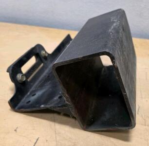 ROCK Heavy-Duty Receiver Hitch Mount with Fairlead Slot
