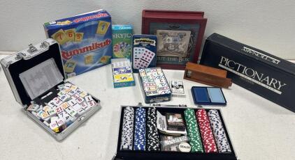 Cardinal Texas Hold'em Poker Chip Set, 150 Chips, Composite, Aluminum Case, Cards & Accessories and mixed game lot.