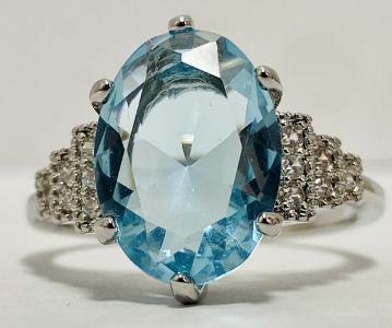 Large Designer Ring With Oval-Cut Topaz