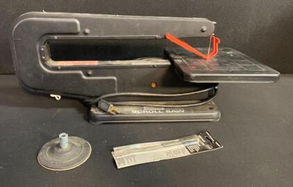Sears Craftsman Motorized Scroll Saw, 16" Throat, Accessory Shaft, Table, Extra Blade- Powers On