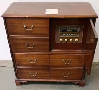 Stromberg-Carlson Model 1210 Console Radio Phonograph, Mahogany Cabinet, AM/FM, Tube Amplifier