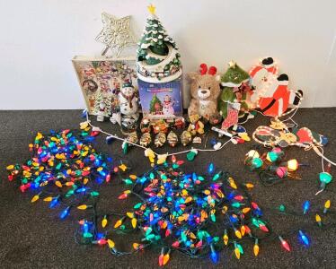 Christmas Decor FX Schmid Puzzle, Lighted Centerpiece, Plush Figures, Boxed Holders