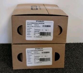 (2) Keyable Stanley Storeroom Door Handles - Model QTL270M626RA478SWEZB