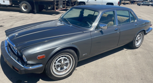 1986 Jaguar XJ6 - Great Condition!