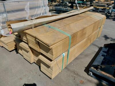 Pine/Fir Unfinished Decorative Wood Stair Railing, 10ft x 2 1/2in x 1 1/2in, Pallet of 136 Unfinished Boards 1ft x 96 3/4in x 1in