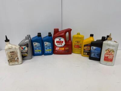 Garage Lot of Partial Automotive Fluids &ndash; Valvoline MaxLife ATF, Chevron MD-3, Gear Oil, Transfer Case