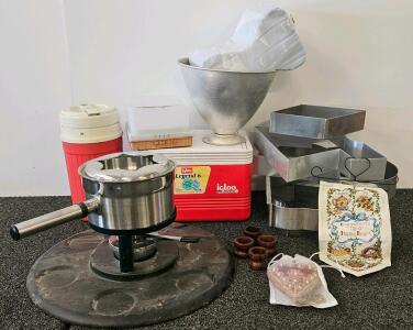 Large Commercial Bakeware & Catering Lot &ndash; Igloo Legend 6 Cooler, Fondue Pot, Molds, Accessories