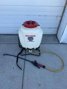Chapin 63800 4-Gallon Wide Mouth Backpack Sprayer, Manual Piston Pump, USA-Made