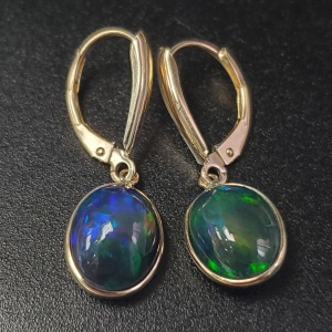 $1630 10K Black Opal (Smoked)(4.8ct) Earrings