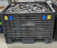 Bulk Lot of 300&ndash;500 Prismatic Lithium-Ion Battery Cells, 150&ndash;200 Ah, 3.2&ndash;3.7 V with Container