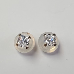$160 14K CZ(0.2ct) Earrings