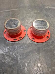 Avlite AV-60-R Solar-Powered LED Obstruction Light (Red) - Used